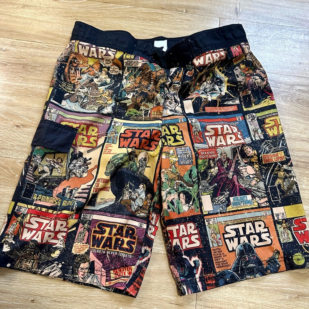 Star Wars Comic Print Men's Shorts large swim trunks
